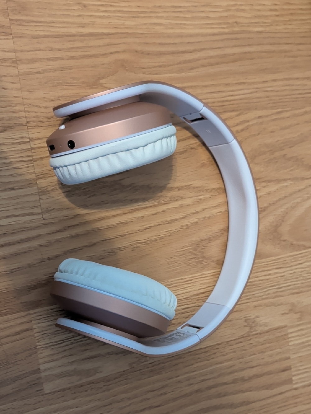 Foldable Wireless Headphones in Rose Gold & White